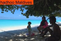 Chatting with Locals in Fulhadhoo Maldives e3